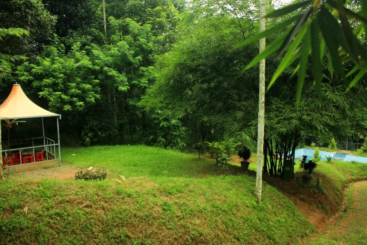 Vintage Garden Resort Sultan Bathery Villa